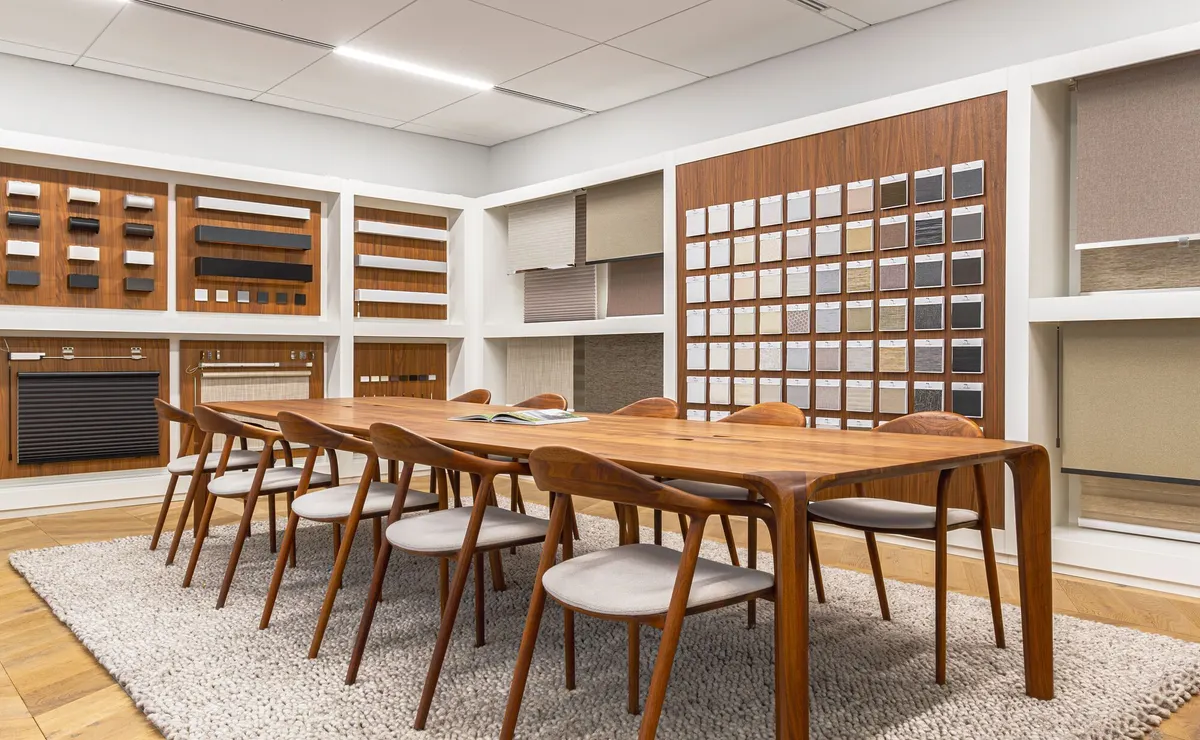 Large web USA showroom